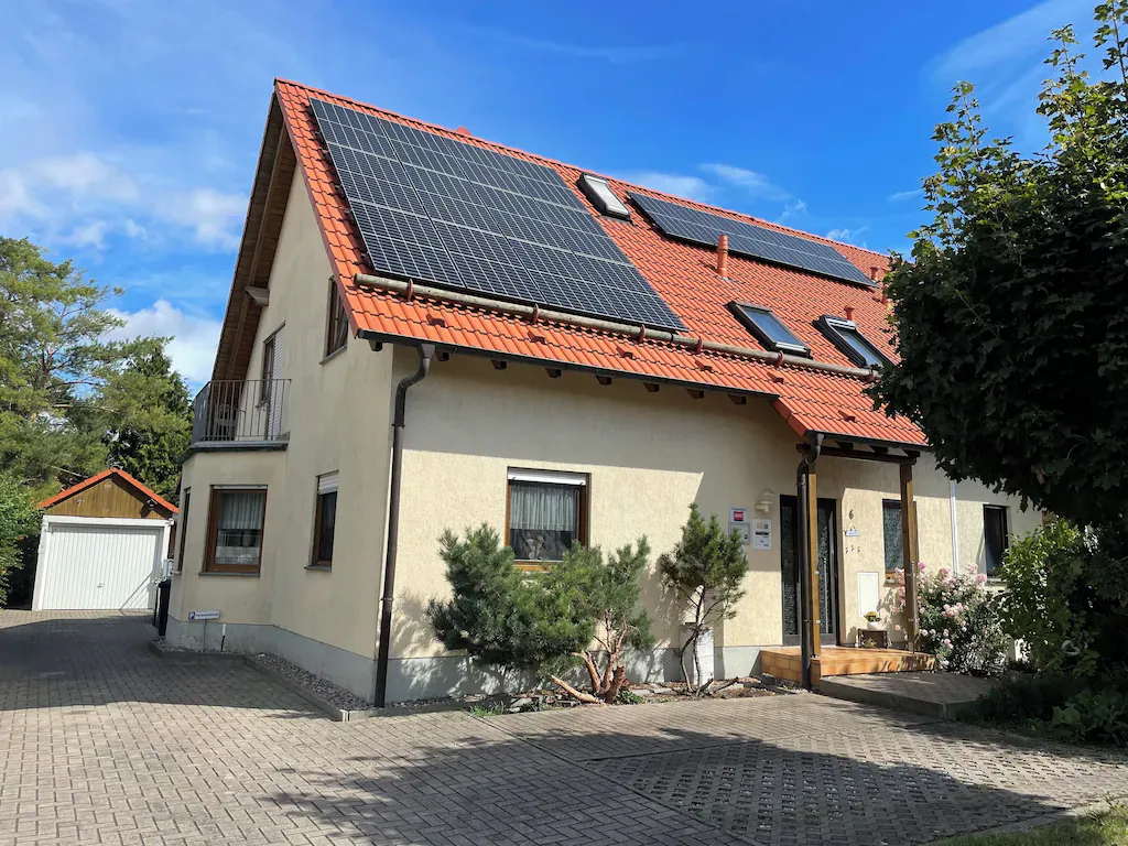 Außenansicht des Landhauses